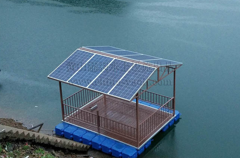 水上太阳能钓鱼平台.jpg